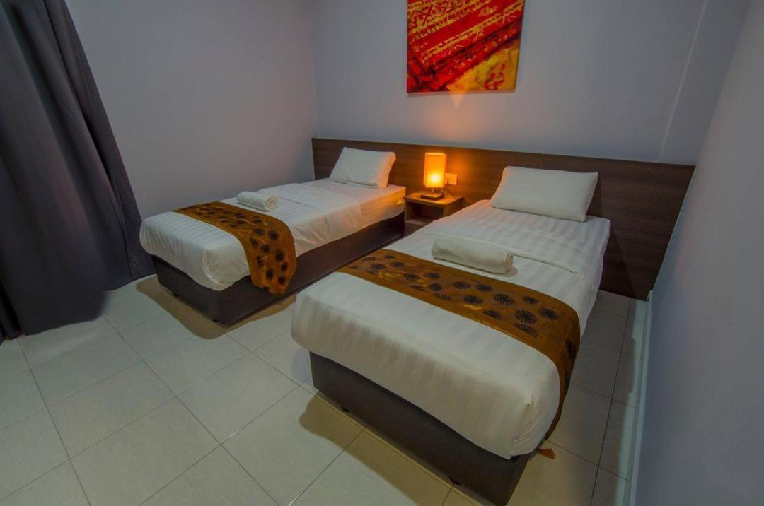 Hotel Seri Rembau Extérieur photo